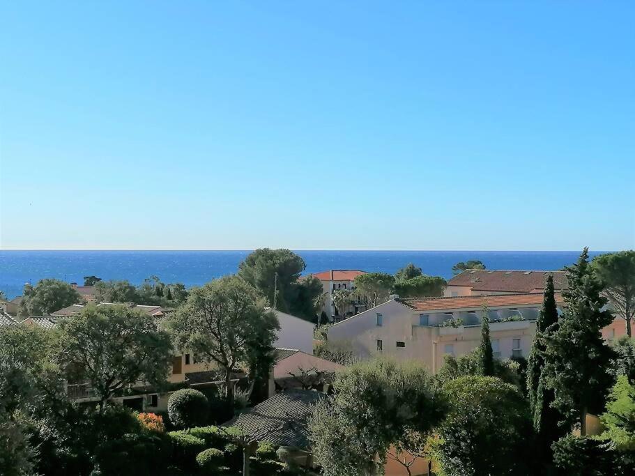 Fréjus Appartement L'Evasion, Vue Mer, Plages A Pied מראה חיצוני תמונה