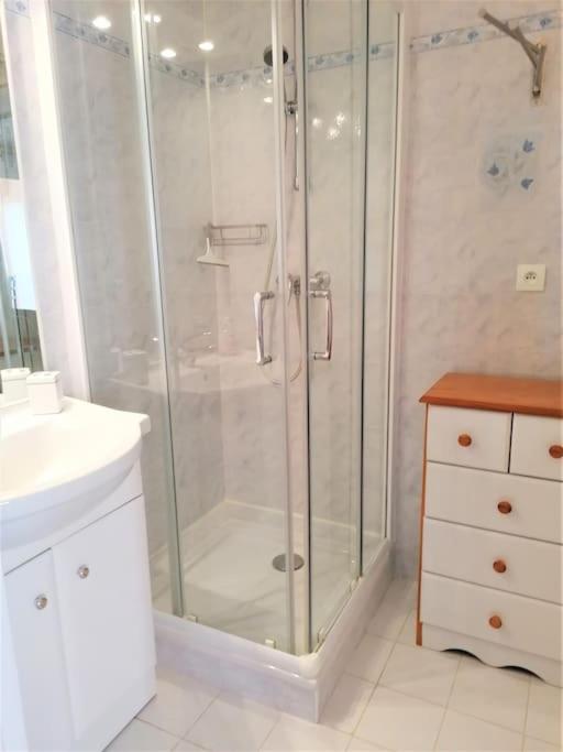 Fréjus Appartement L'Evasion, Vue Mer, Plages A Pied מראה חיצוני תמונה
